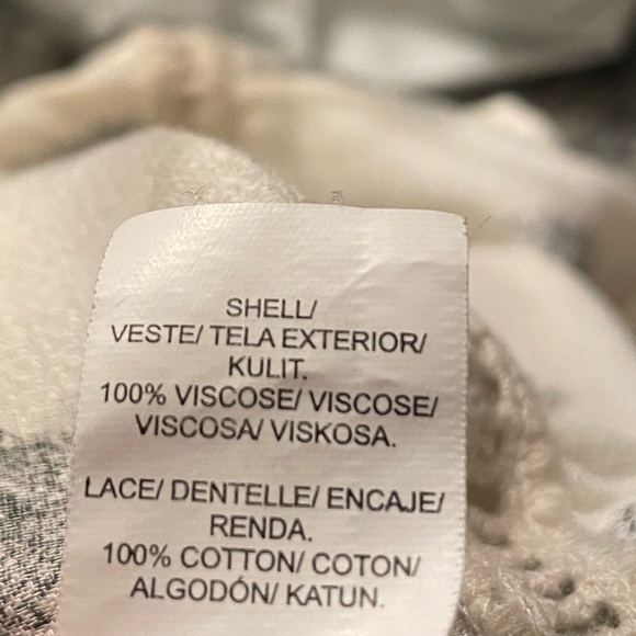 Lucky Brand Women’s Blouse Button Down Back 3/4 Sleeve Beige and Black Pattern L - Picture 7 of 7